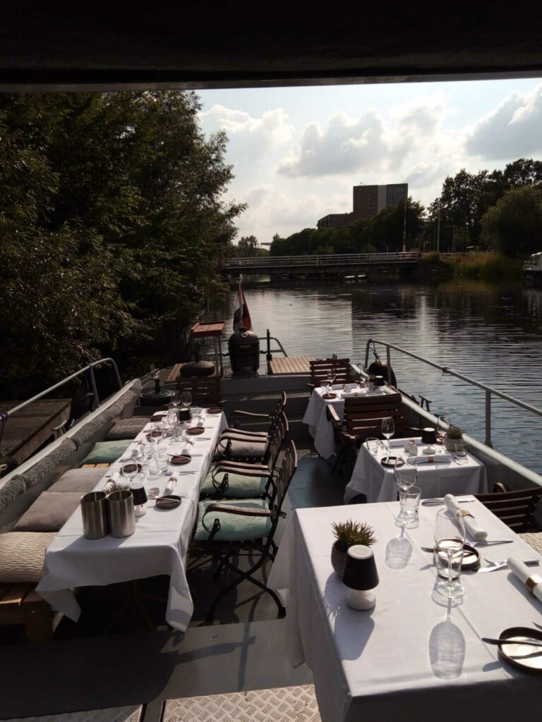 patroel eten op sloep